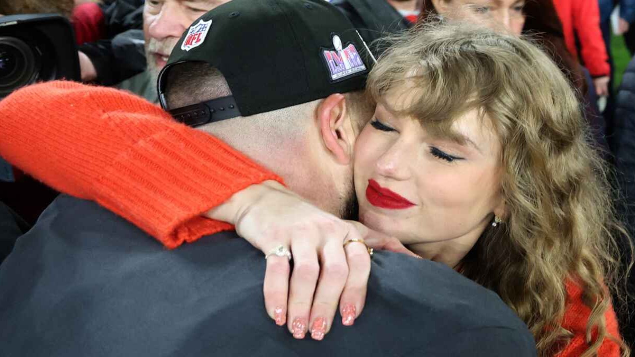 Travis Kelce and Taylor Swift (PC:Twitter)