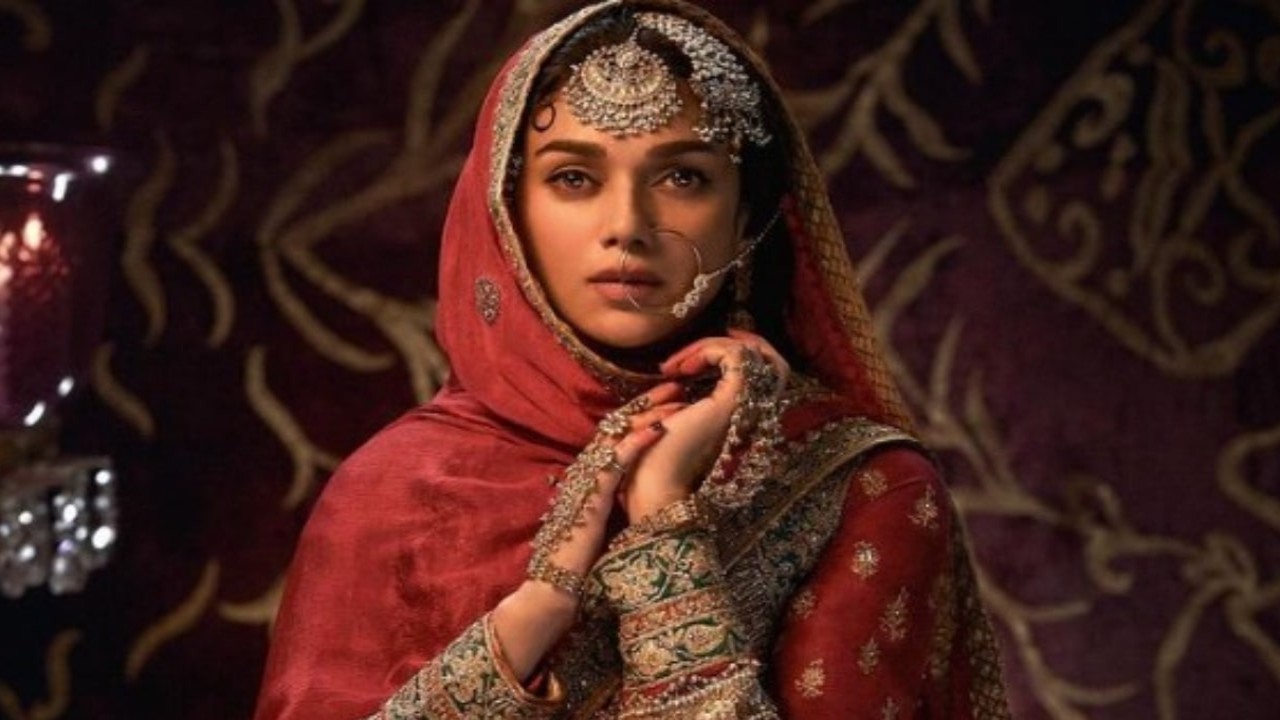 Heeramandi: Aditi Rao Hydari recalls performing her first mujra; says ‘costume was heavy and my brain was not taking in anymore’