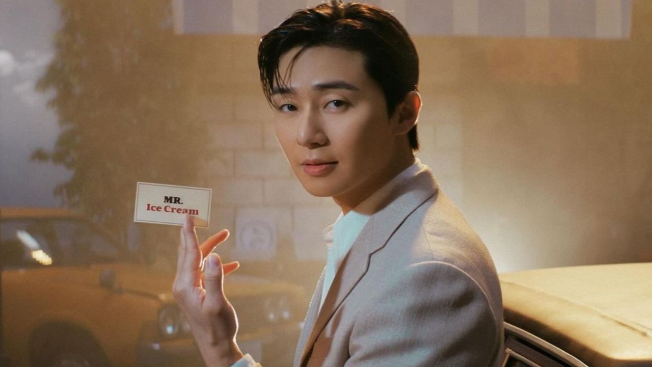 Park Seo Joon in Jeon Som's Ice Cream MV; Image: Park Seo Joon's Instagram