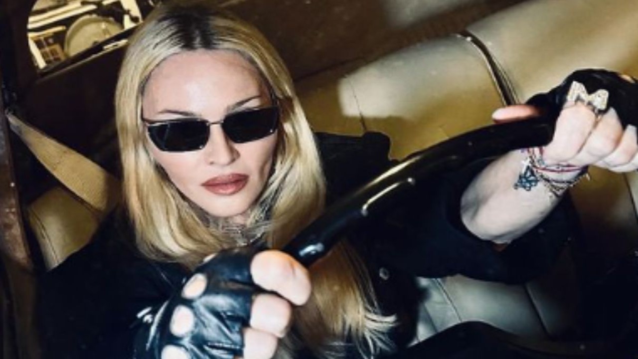 Madonna releases photos from her 66th birthday party with her children and her alleged boyfriend; see here