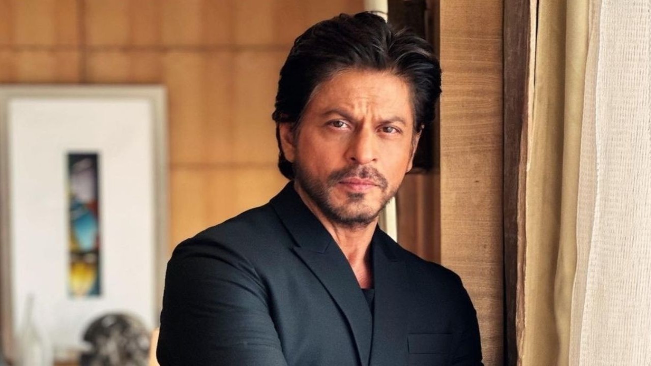 Shah Rukh Khan admits he does not have an agent in Hollywood; says, 'I just want an Ind...