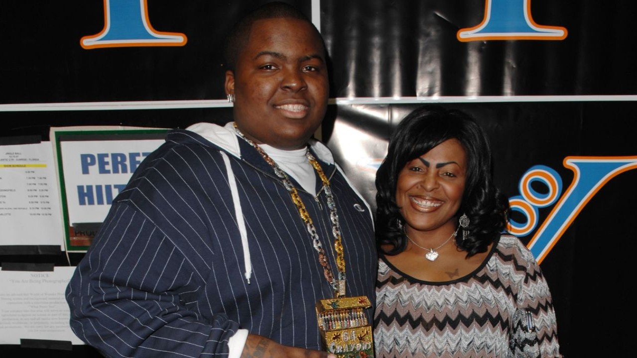 Sean Kingston and his mother plead not guilty