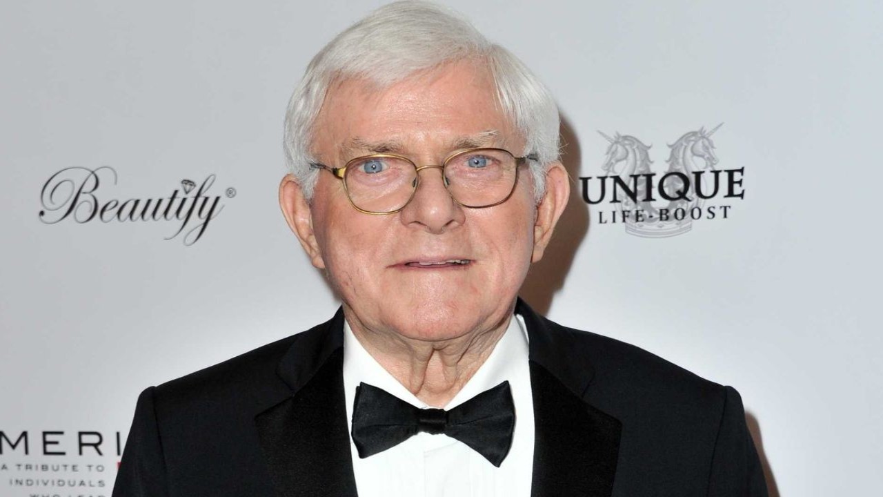 Did You Know Late Phil Donahue Made History As First TV Host To Feature A Person Living With AIDS? Read  