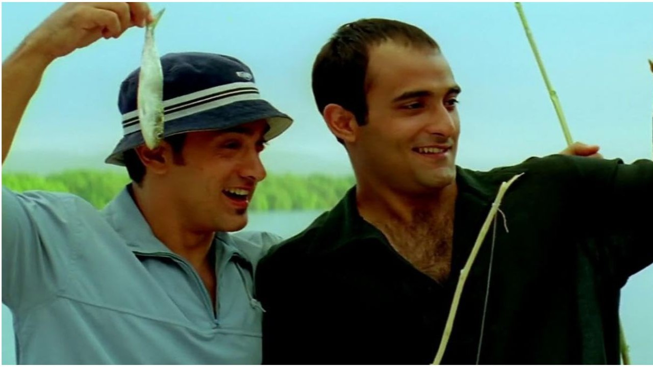 Pic Courtesy: Dil Chahta Hai IMDb