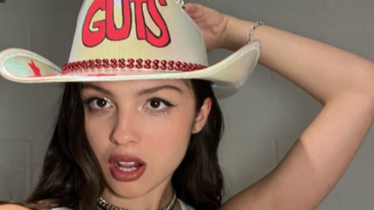 Exploring Olivia Rodrigo’s Dating History And Ex-Boyfriends: From Zack Bia To Joshua Bassett