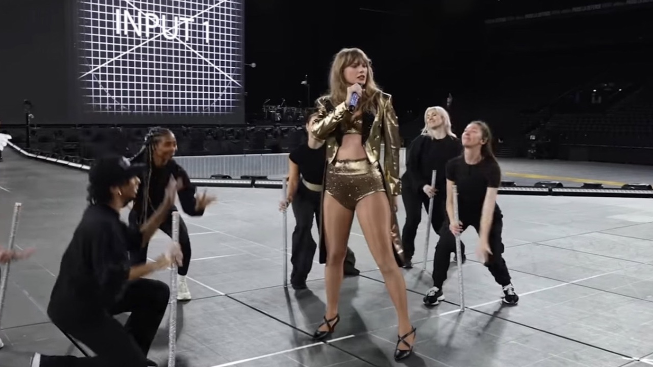 10 backstage secrets Taylor Swift revealed in her music video “I Can Do It With A Broken Heart”