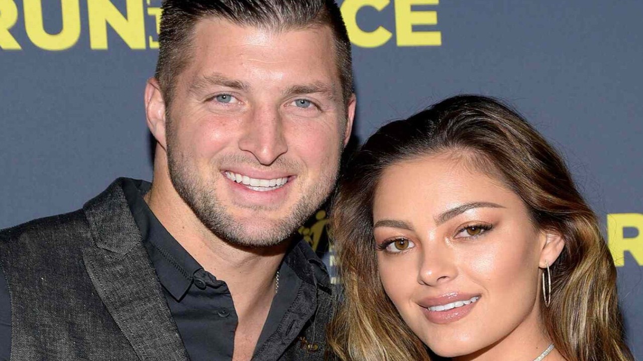 Demi-Leigh Tebow, wife of NFL star Tim Tebow, recounts her brave escape from a traumatic carjacking attempt.