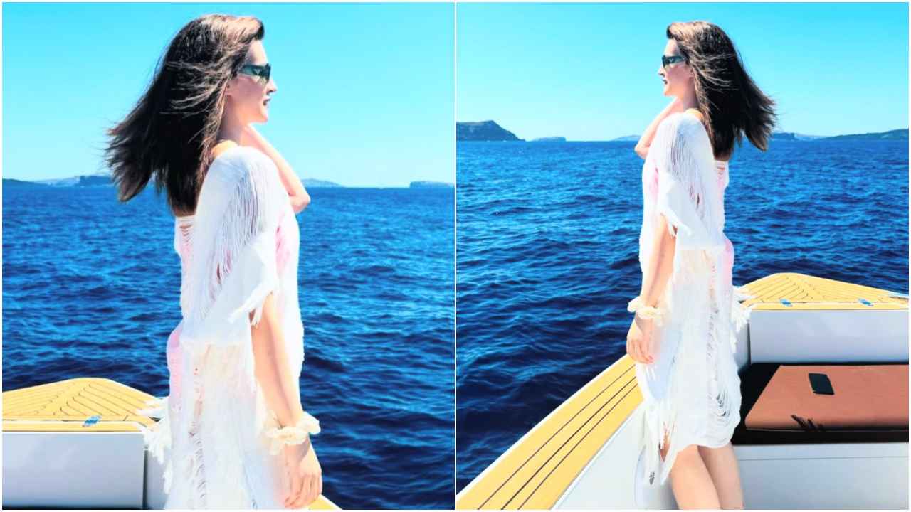 3 times Kriti Sanon showed us how to slay beach-ready vacation looks with sheer white cover-ups (PC: Kriti Sanon Instagram)