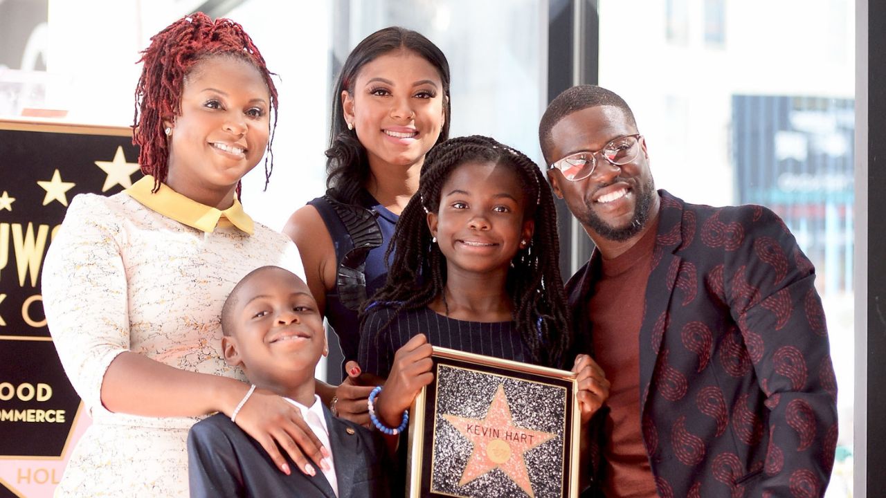 Kevin Hart with his wife Eniko and kids (via Getty Images)