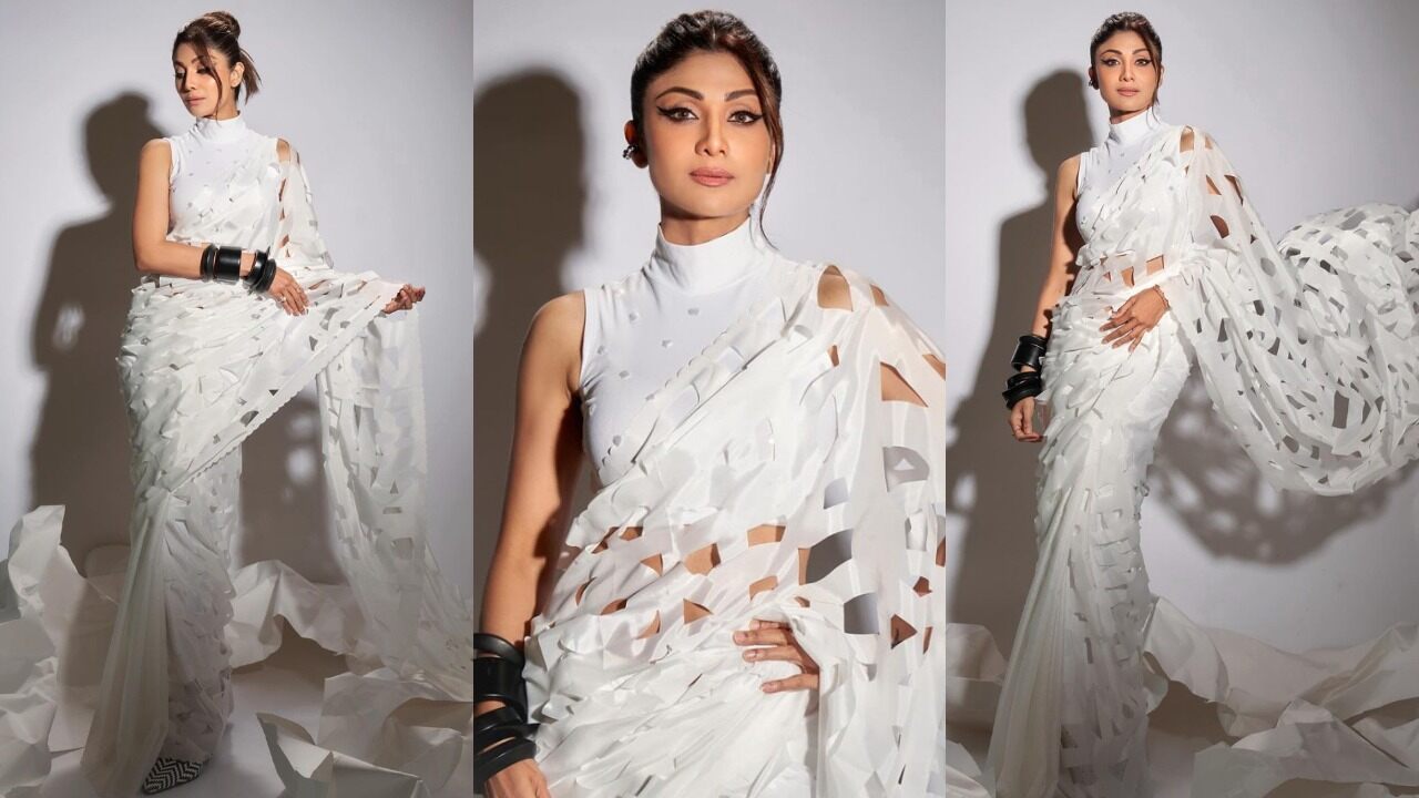 Shilpa Shetty's white saree avatar (PC:  varinder chawla)