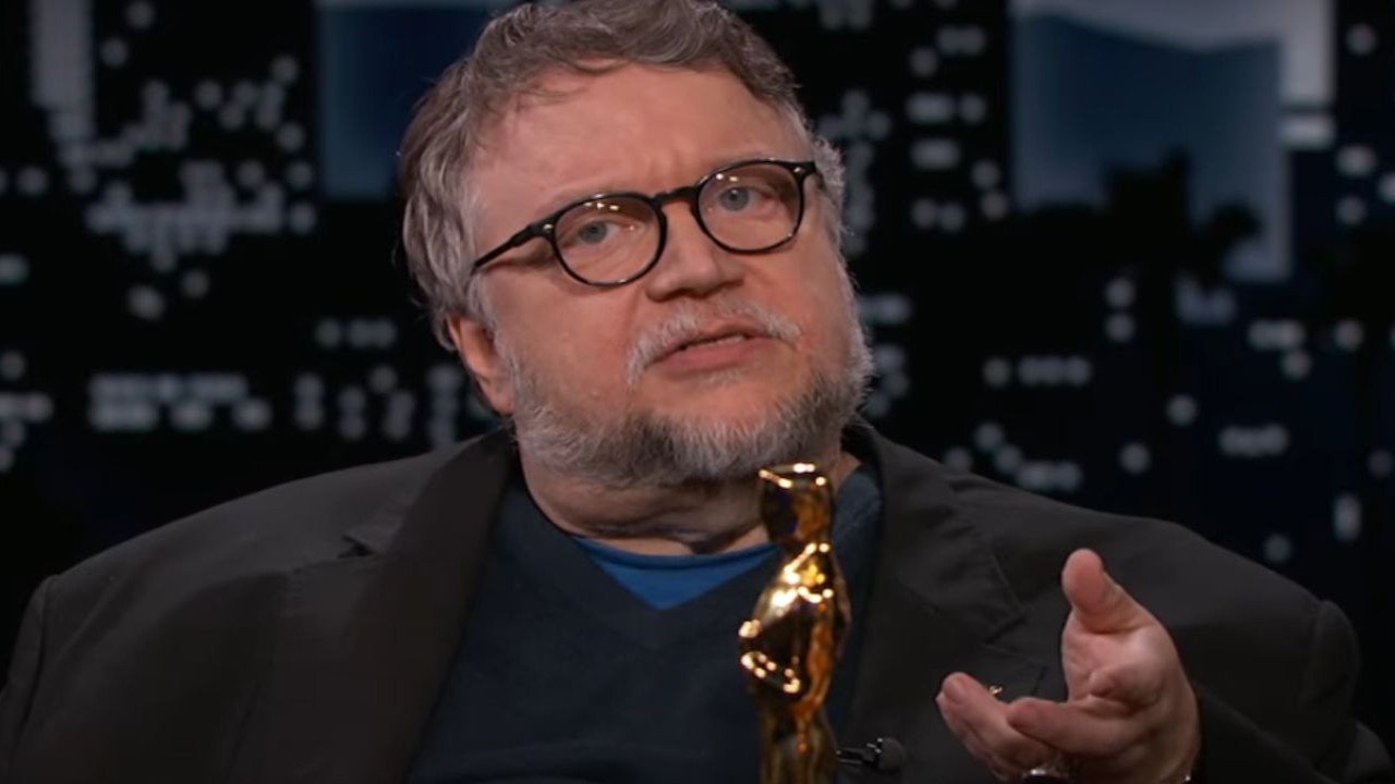 Guillermo del Toro (Image via YouTube/Jimmy Kimmel Live)