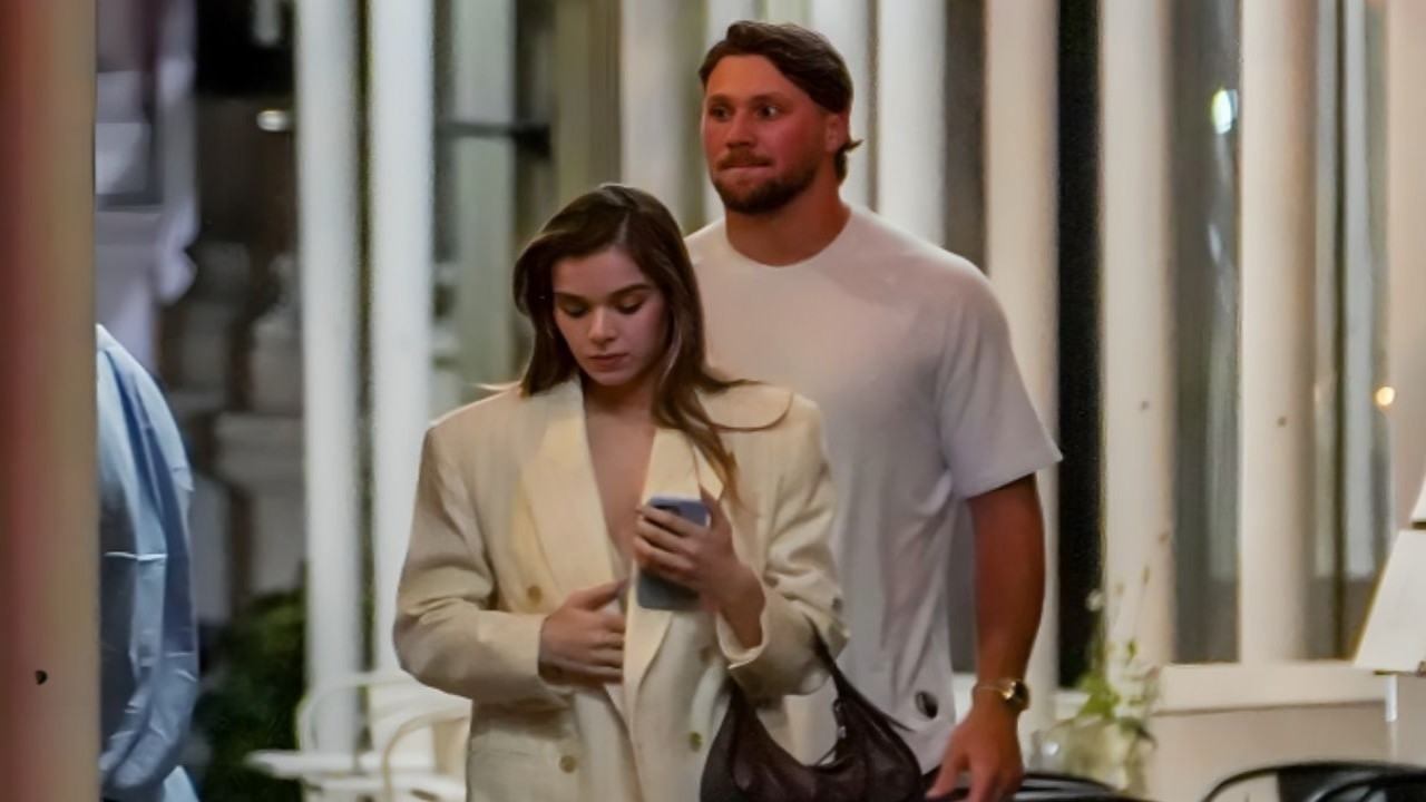 Hailee Steinfeld Reveals What’s Inside Her Bag When Attending Boyfriend Josh Allen’s NFL Games