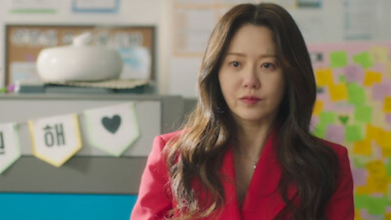 Go Hyun Jung in Reflection of You: Netflix