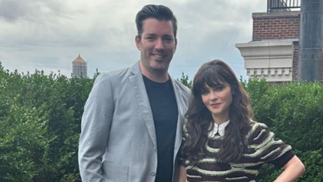 Zooey Deschanel and her fiancé, Jonathan Scott- ( Instagram/ Zooey Deschanel ) 