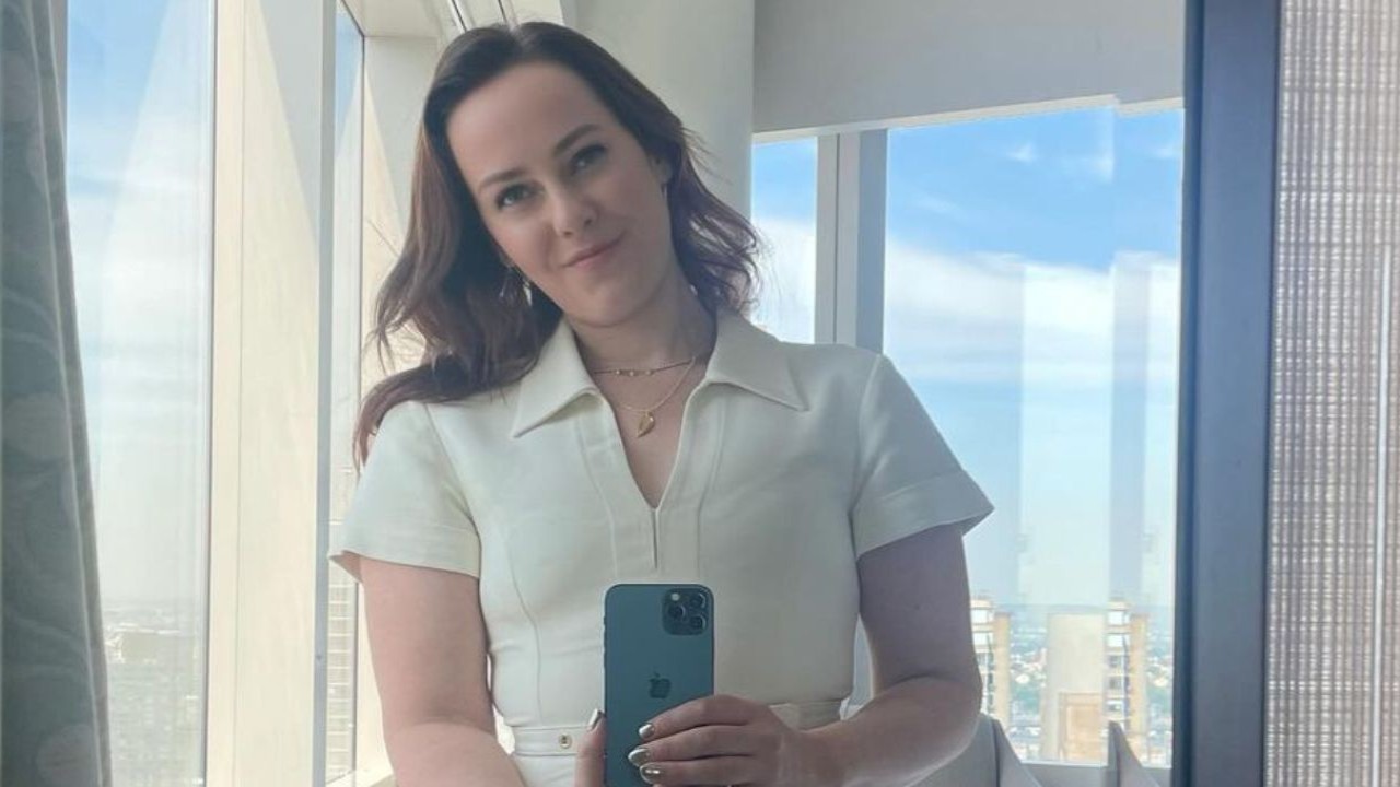 Hunger Games Actress Jena Malone Reveals She Is Obsessed With ‘Emergency Prep’