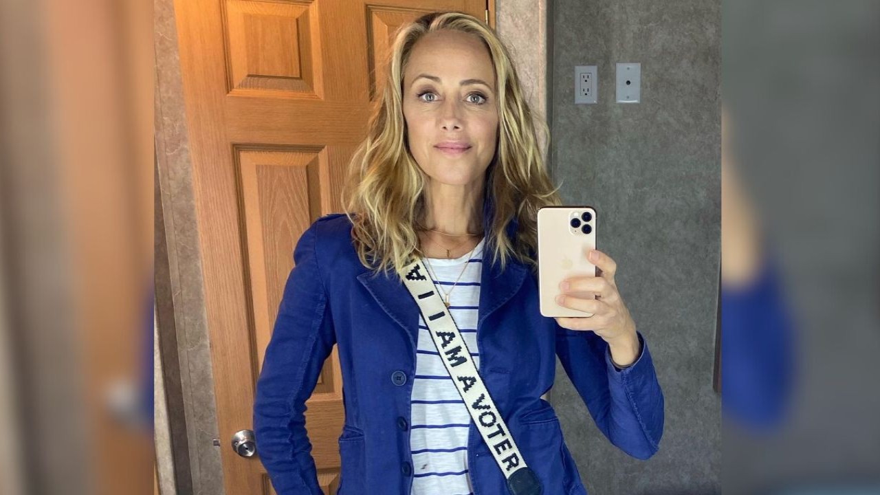 Grey’s Anatomy Star Kim Raver Shares Experience Of Working In Female Director's Set