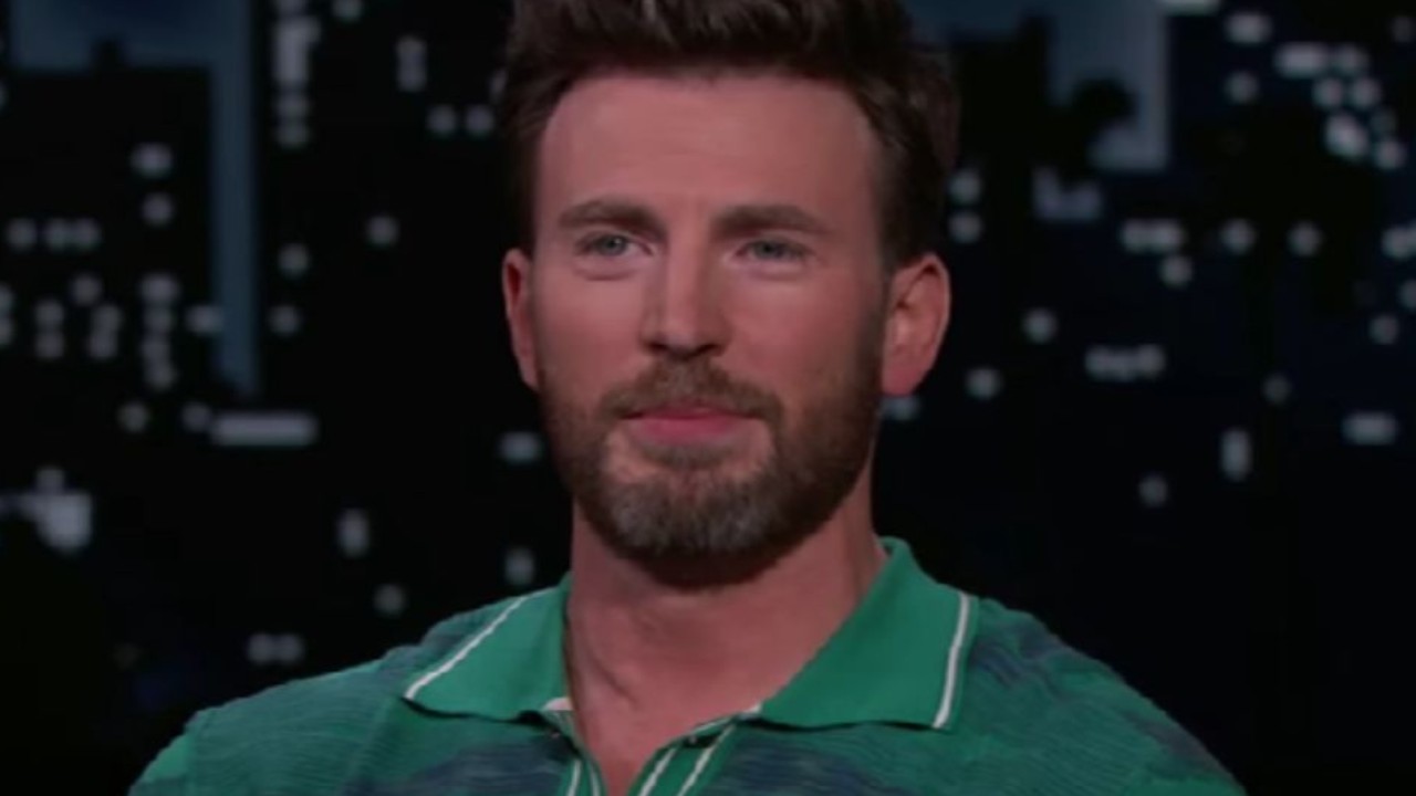 Chris Evans (Image via YouTube/Jimmy Kimmel Live)