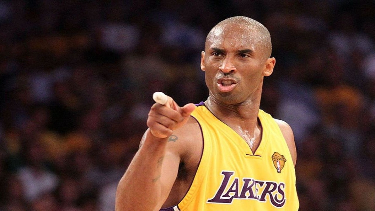 When Kobe Bryant Scared His Lakers Teammate During Late Night Practice, Who Thought He Was a Ghost