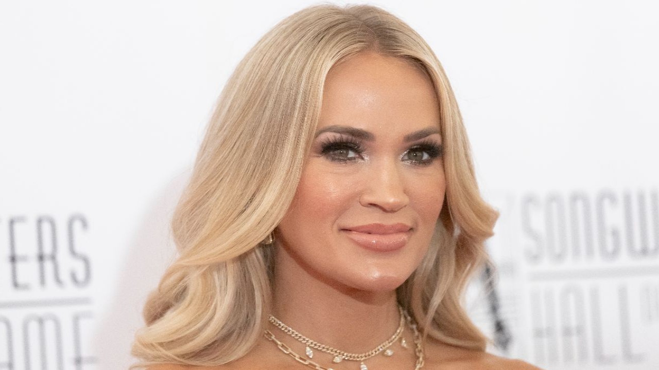 Carrie Underwood Expected To Replace Katy Perry As Next American Idol Judge: Details 