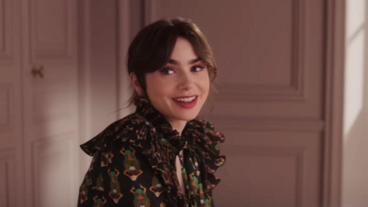 Lily Collins (Image via YouTube/Netflix)