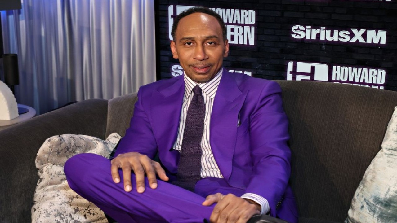  Stephen A. Smith Reveals the Reason Behind Why Colarado HC Deion Sanders Snubbed CBS Reporter