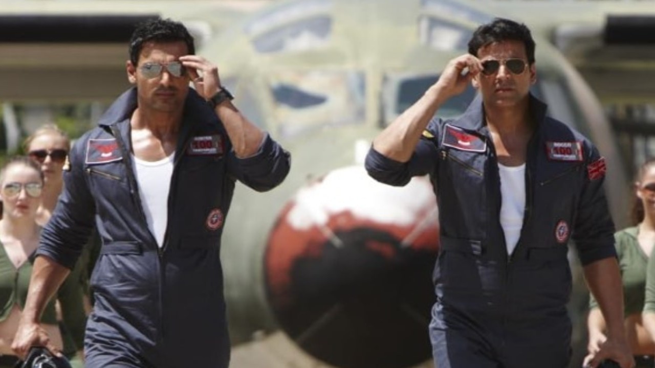 4 Akshay Kumar and John Abraham movies that make theaters go 'Housefull'