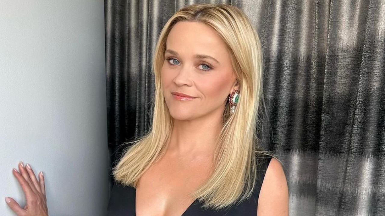 Reese Witherspoon Pens Heartfelt Note On Social Media For Late Pet 