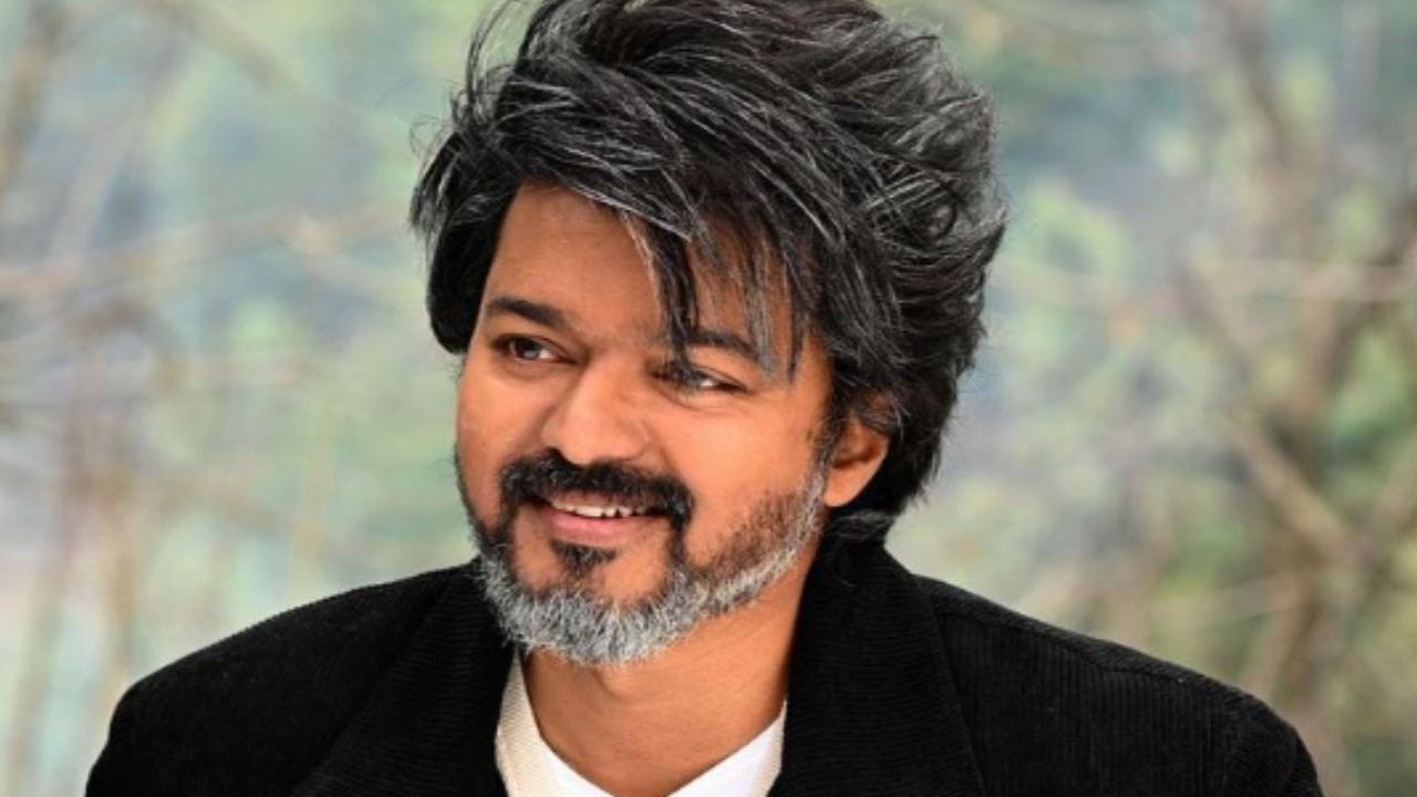 After selling controversial Rs 8 crore Rolls-Royce Ghost car; Vijay buys a NEW 4-wheeler