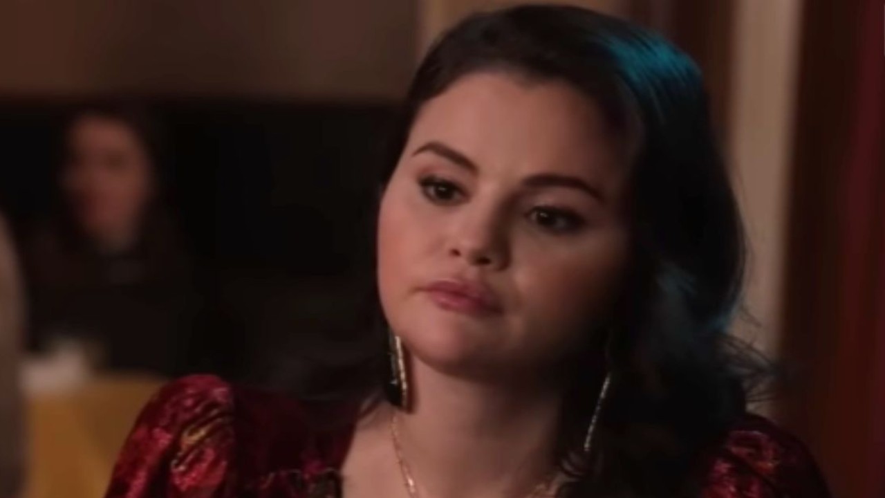 Selena Gomez (Image via YouTube/Hulu)