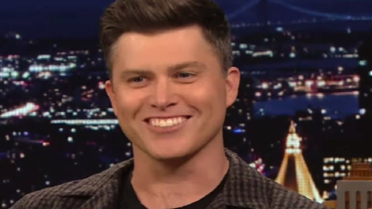 Colin Jost (Image via YouTube/The Tonight Show Starring Jimmy Fallon)