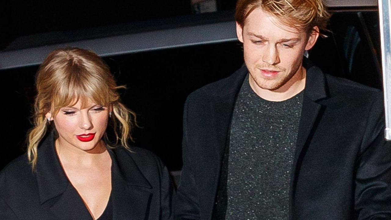 Taylor Swift and Joe Alwyn (Image via Getty Images)