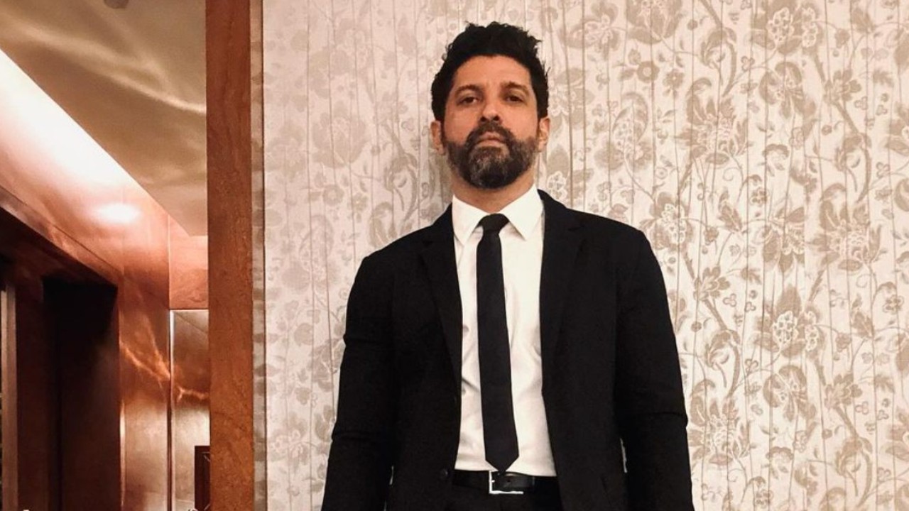 When Farhan Akhtar revealed mom Honey Irani once told him to live with Javed Akhtar for THIS habit; 'The first time I felt horrible...'