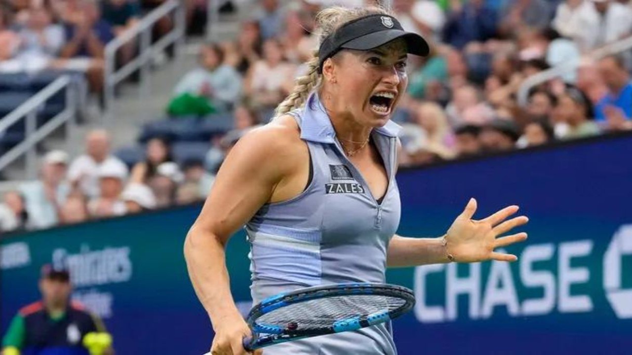 ‘Imagine Djokovic Doing This': Yulia Putintseva Gets Slammed by Fans for Humiliating US Open Ball Girl in Awkward Interaction