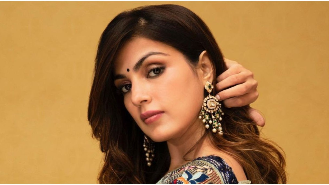 Rhea Chakraborty on right age to marry amid relationship rumors with Nikhil Kamath; 'Men don't feel this pressure'