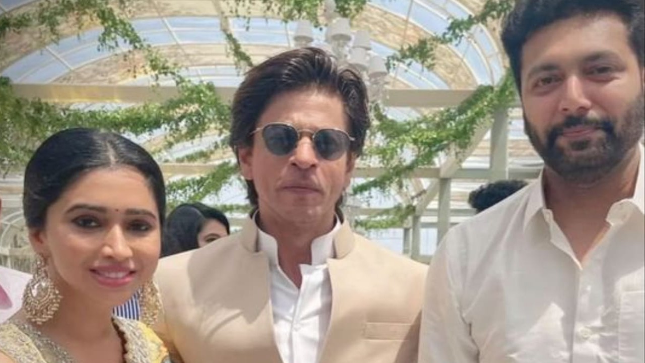 When Jayam Ravi, Aarti Ravi met superstar Shah Rukh Khan at Nayanthara-Vignesh Shivan's wedding