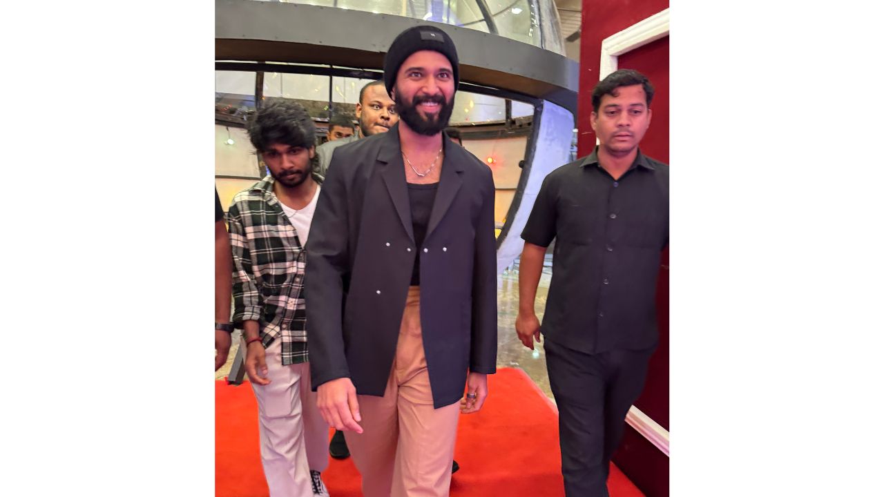 WATCH: Vijay Deverakonda yet again wears weird fitted outfit but pulls it off like a pro at NBK’s 50 year celebration in cinema