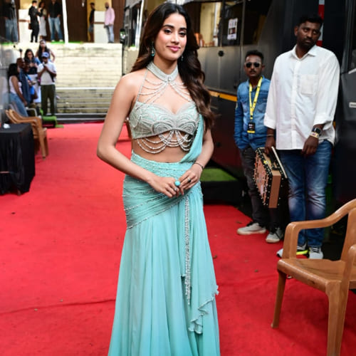 Janhvi Kapoor joins Jr NTR at Mumbai event