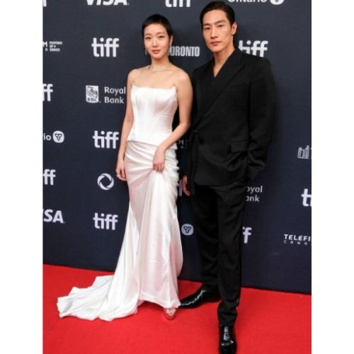 Kim Go Eun and Noh Sang Hyun at 2024 TIFF: Getty Images 