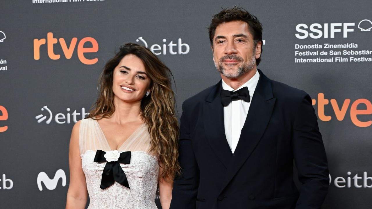 Javier Bardem thanks wife Penelope Cruz