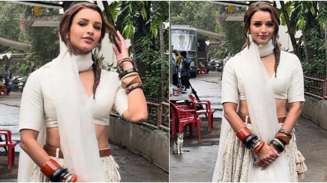 Triptii Dimri’s white lehenga look with modern twists is perfect for Gen-Z fashionistas