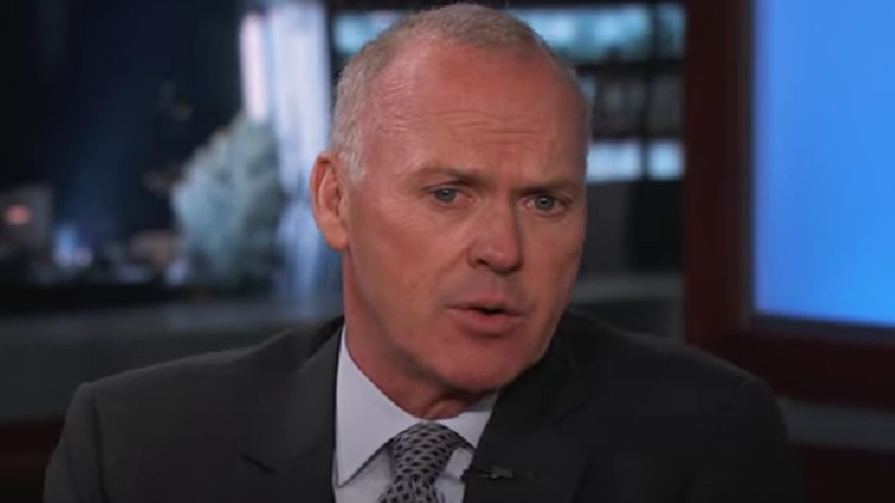 Michael Keaton (Image via YouTube/Jimmy Kimmel Live)