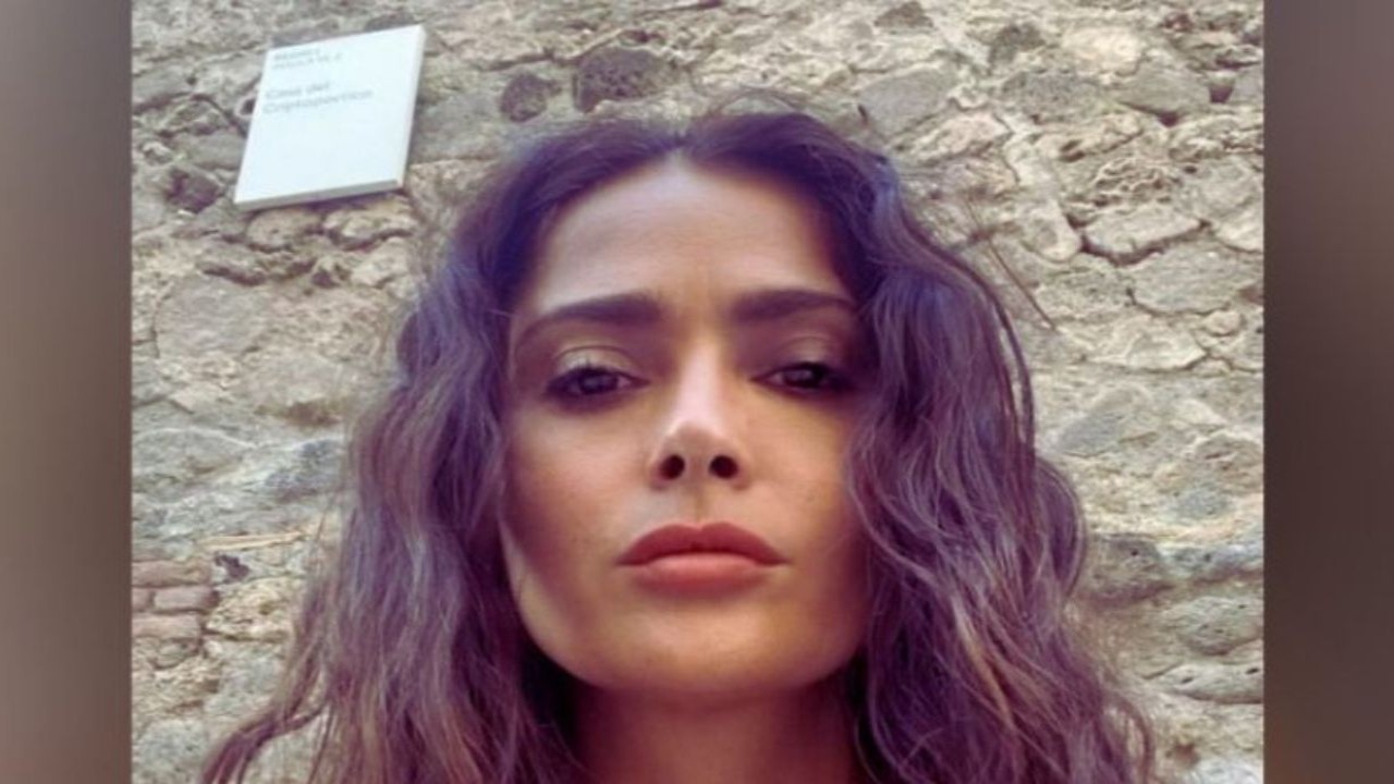 Salma Hayek Flaunts Evergreen Looks As She Rings In 58th Year With ‘Birthday Bikini Dump’; See HERE