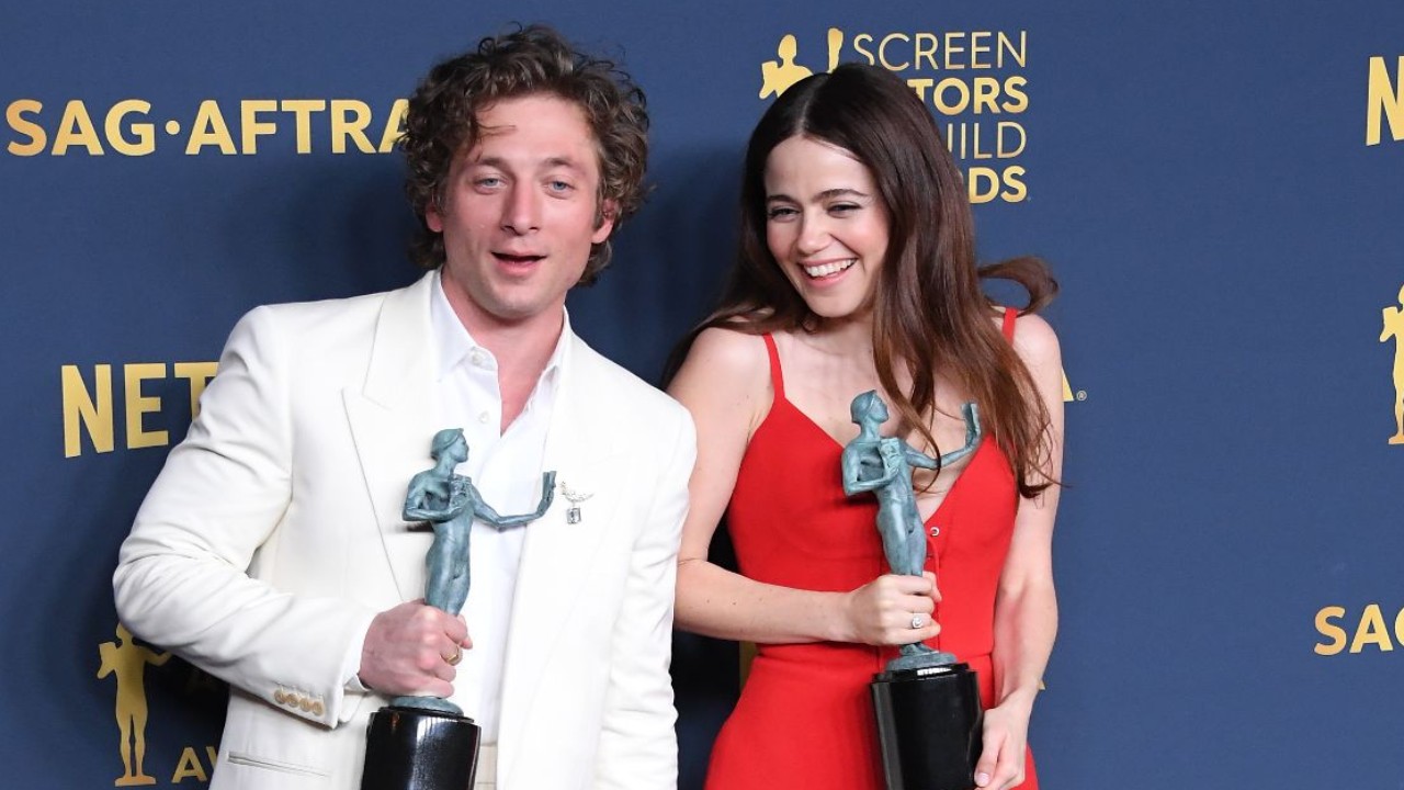 'There Were Set Rumors': The Bear Costars Jeremy Allen White And Molly Gordon's Chemist...