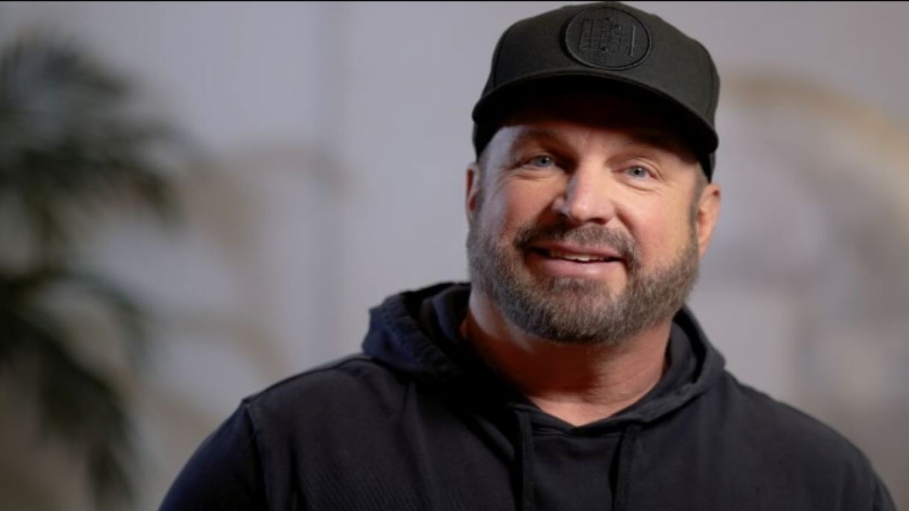 What does Nashville community feel of allegations on Garth Brooks? 