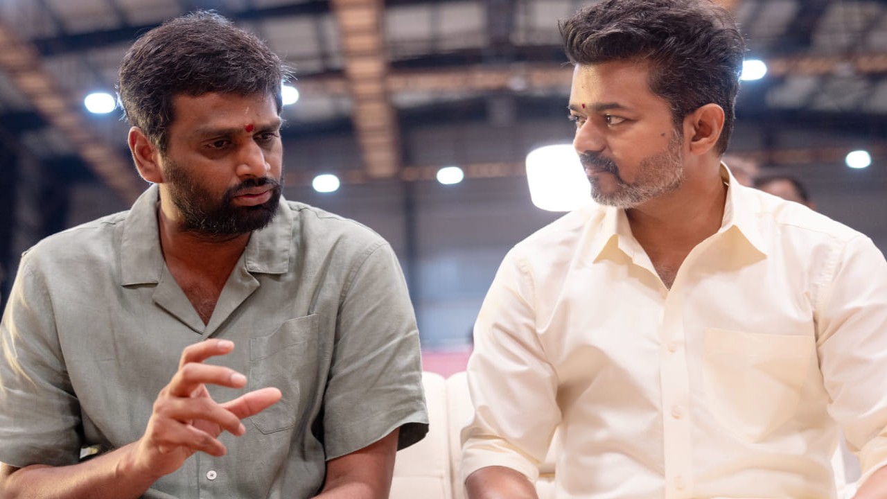 Is Vijay playing an ex-cop in H Vinoth's directorial Thalapathy 69?