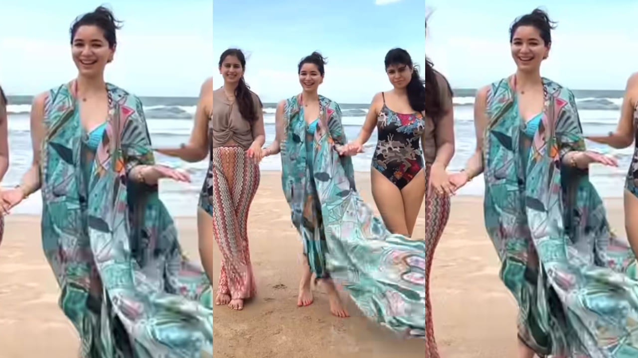 Sara Tendulkar beachwear 