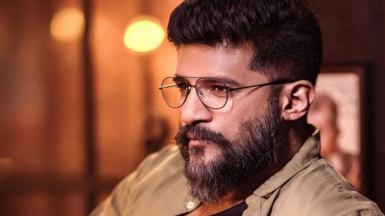 Singer Vijay Yesudas breaks silence on his divorce from wife Darshana 