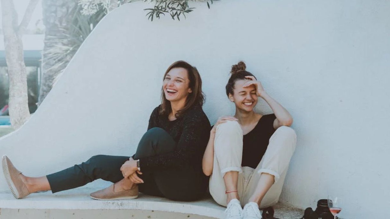 Scorpio to Cancer: 4 Zodiac Signs with the Heart And Soul of a True Best Friend