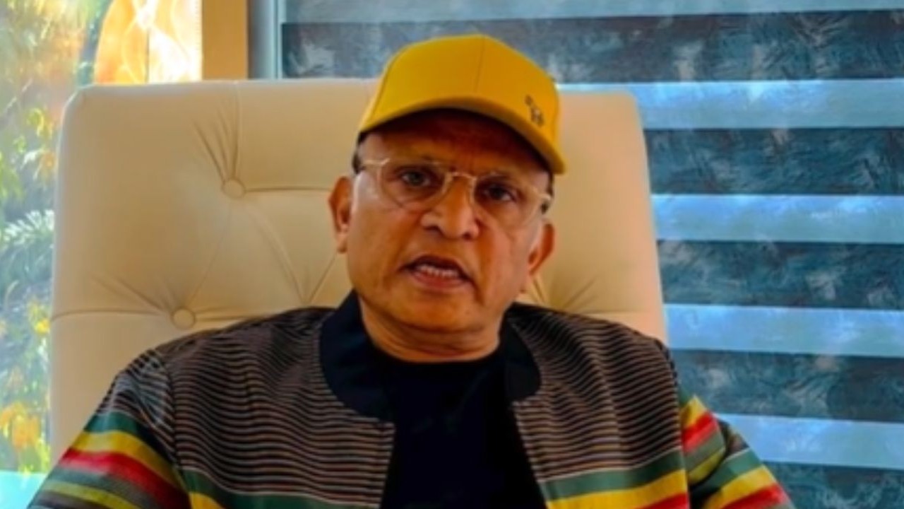 Annu Kapoor alleges Shah Rukh Khan’s Chak De India altered facts for communal bias: 'Want to show Muslim as good character'