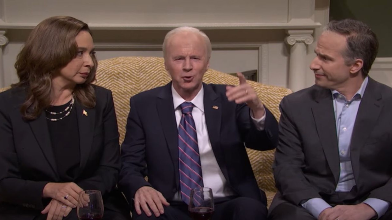 Saturday Night Live Alum Dana Carvey Reveals He Was Asked To Play This BIG Political Figure In Show